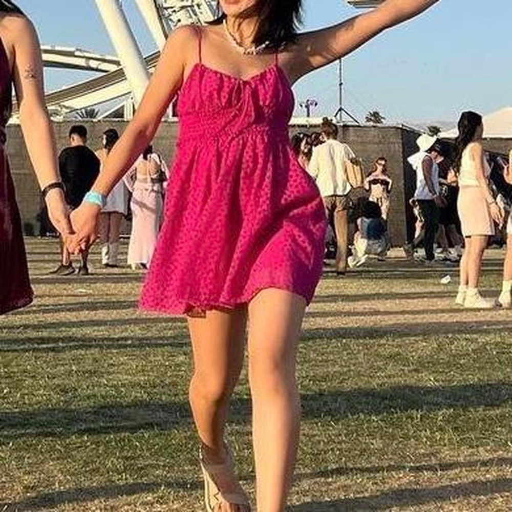 Pink Floral Mini Dress- size Medium- Like NEW